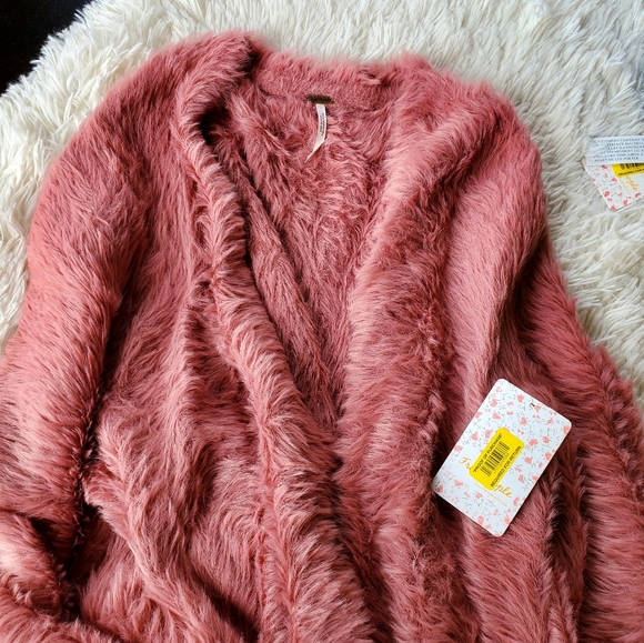 Free People Dusty Rose Faux Fur Cardi - Picture 5 of 8